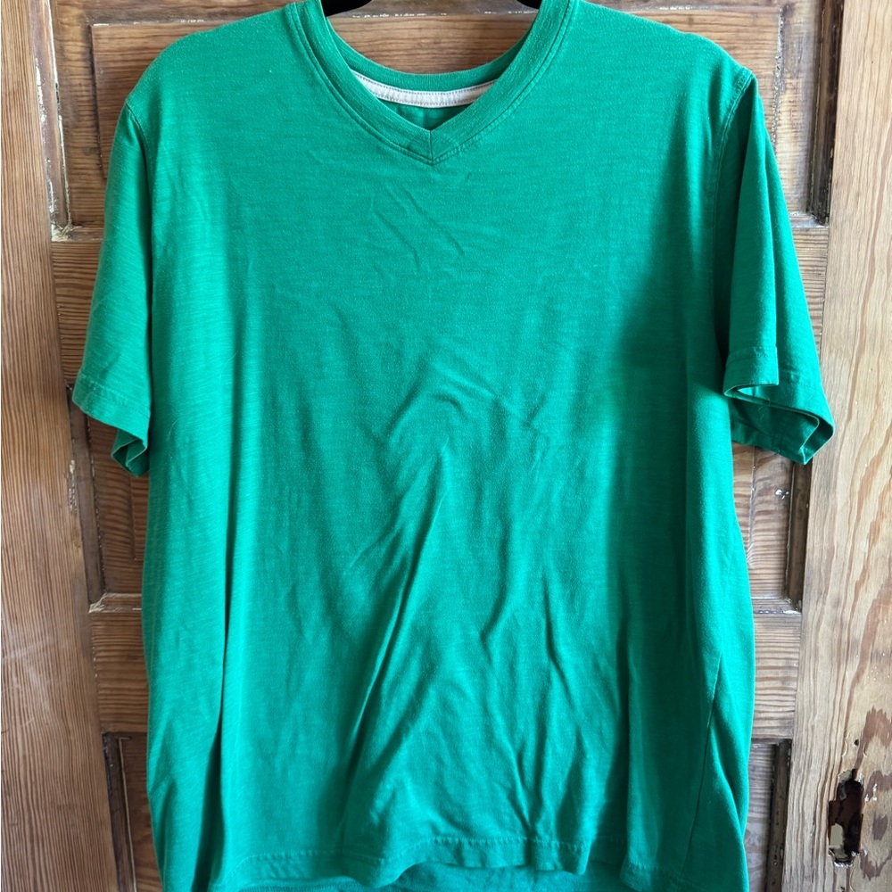 No Boundaries Green V-Neck Women's Tee